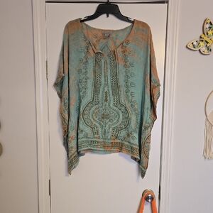 World Market  -SIZE SMALL/MEDIUM